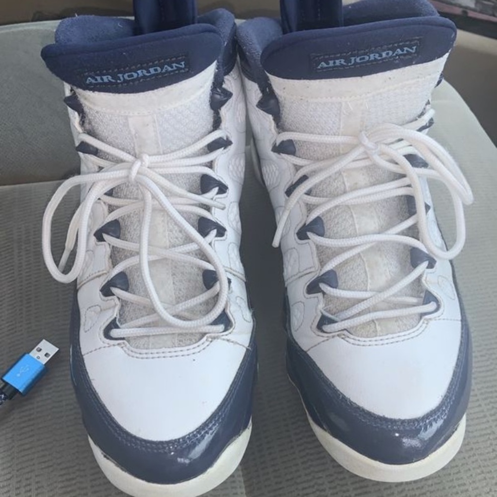 Air Jordan Retro 9 GS